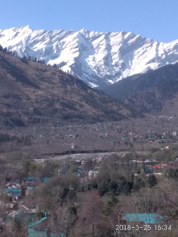 Sunface Homestay Manali  Bagian luar foto