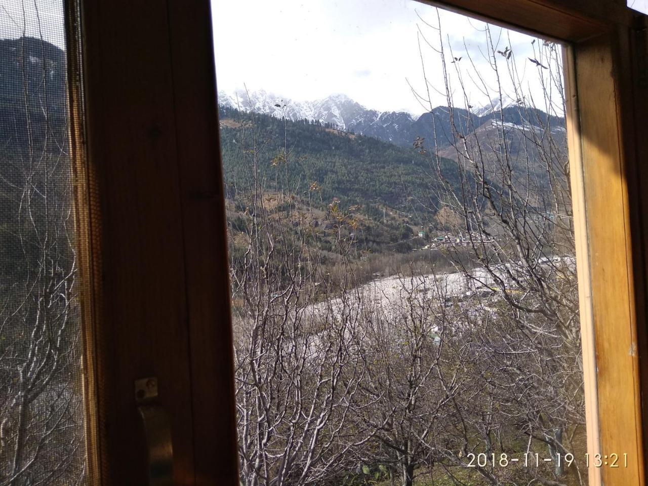 Sunface Homestay Manali  Bagian luar foto