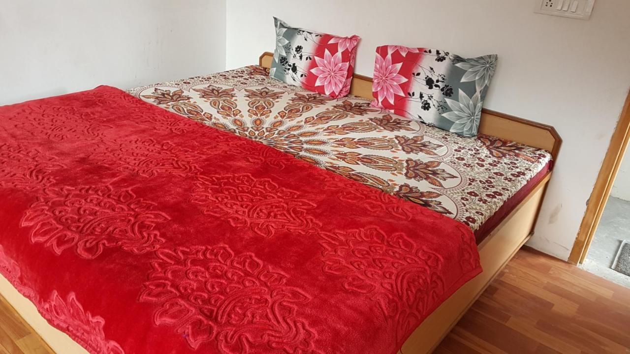 Sunface Homestay Manali  Bagian luar foto