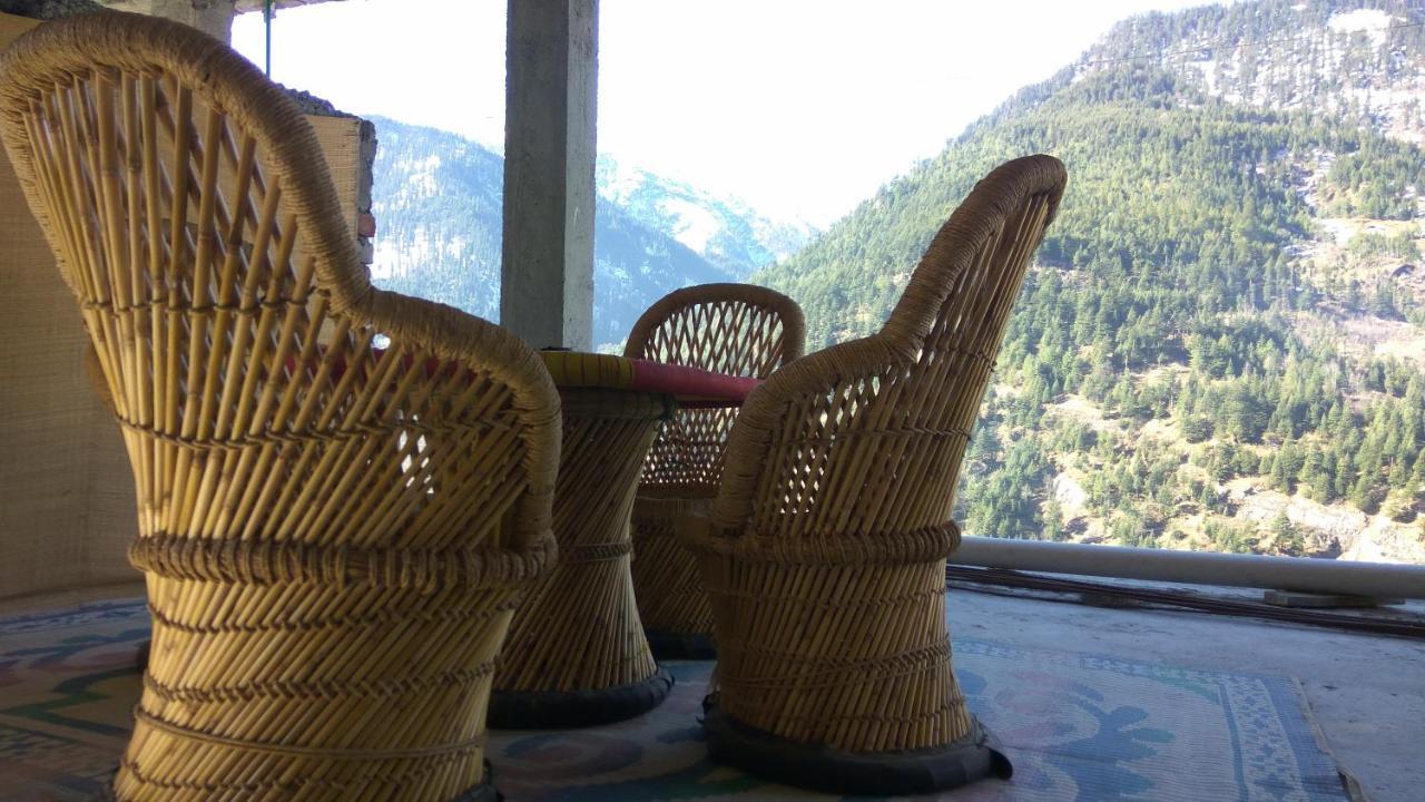 Sunface Homestay Manali  Bagian luar foto
