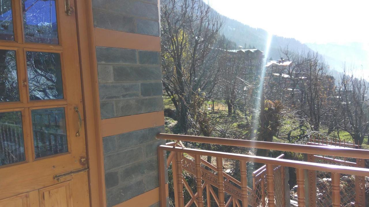 Sunface Homestay Manali  Bagian luar foto