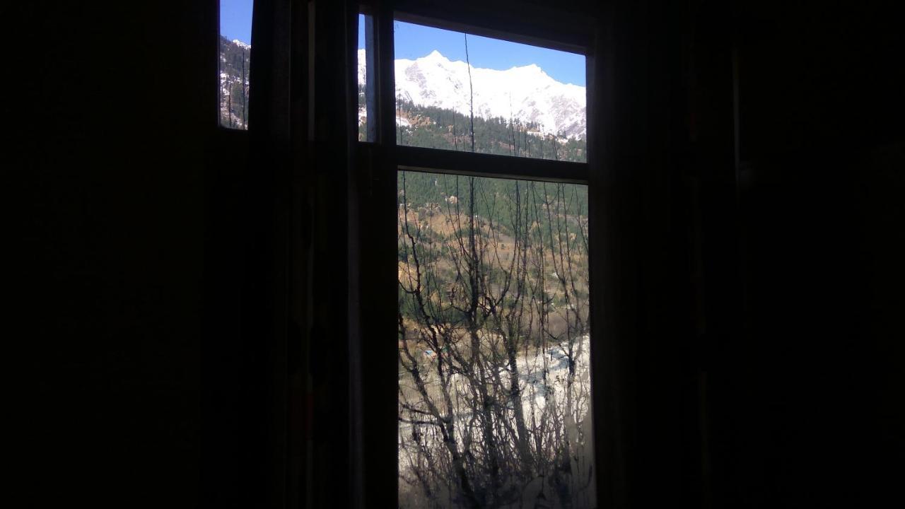 Sunface Homestay Manali  Bagian luar foto
