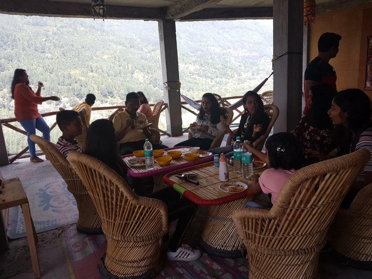 Sunface Homestay Manali  Bagian luar foto